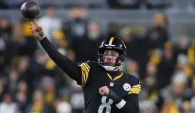 Steelers still unsure of Aaron Rodgers return timeline? image