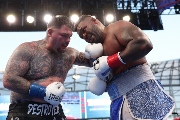 Andy Ruiz Jnr congratulates Jarrell Miller for having the courage to rip off his hairpiece