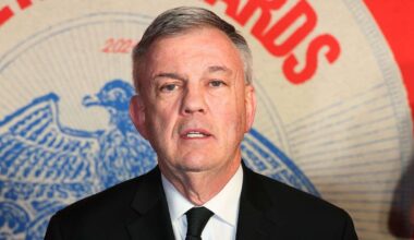 Teddy Atlas names the greatest welterweight of all time