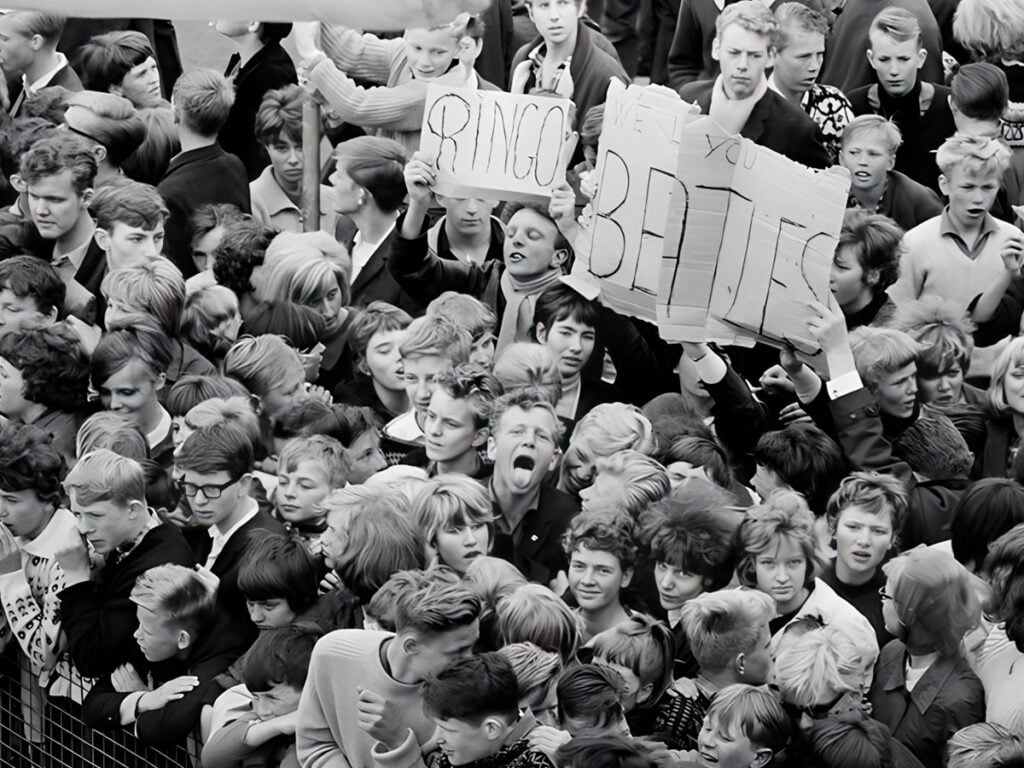 Beatlemania - The Beatles in Copenhagen - 1964