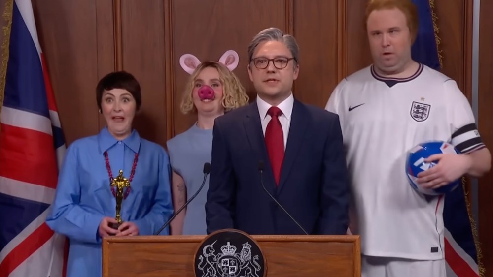 Peppa Pig, Harry Kane, Olivia Colman Cheer Up U.K. in 'SNL U.K.' Open