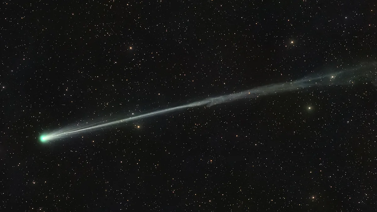 Comet C/2025 R3 (PANSTARRS) captured by José J. Chambó, 19 April 2206, Utah Desert Remote Observatories, Utah, USA. Equipment: SBIG STX 16803 camera, Takahashi FSQ106 ED f/5 refractor. Exposure: 5 minutes (L=1x120 bin1 + RGB=1x60 bin2)