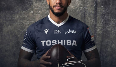 Sharks to sign England legend Lawes