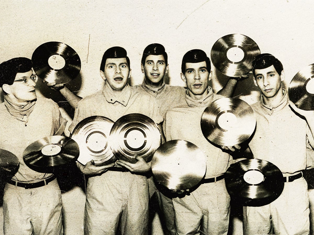 When Devo dismantled The Rolling Stones in front of Mick Jagger