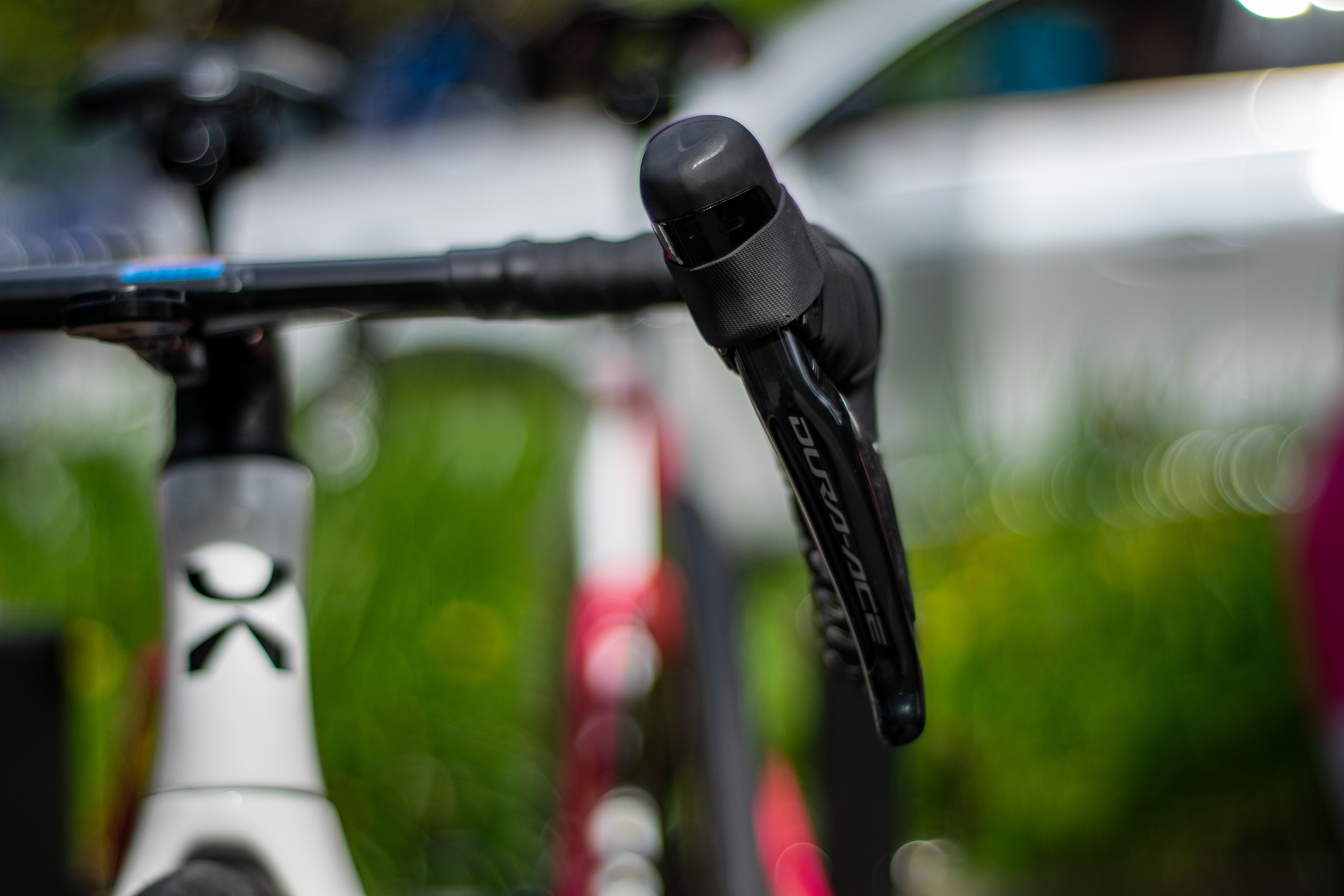 Bikes and tech from the start of Paris-Roubaix Femmes 2026