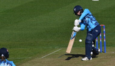 Live: Surrey v Yorkshire women, Metro Bank One-Day Cup