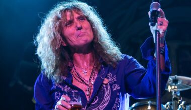The mental day Whitesnake singer David Coverdale fought a bear
