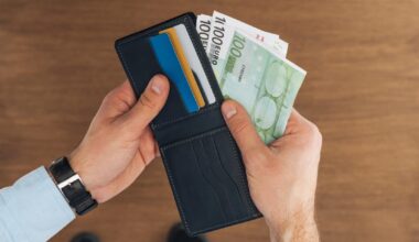 Men more likely to make ends meet; Also more likely to have debt