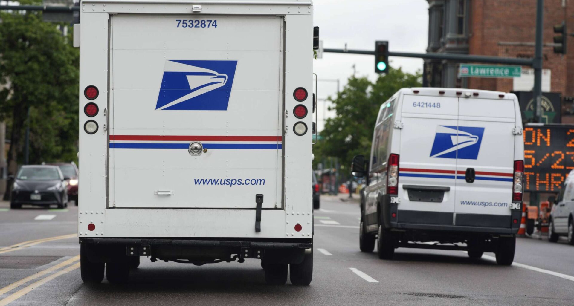 USPS suspends contributions to pension plan to delay running out of cash