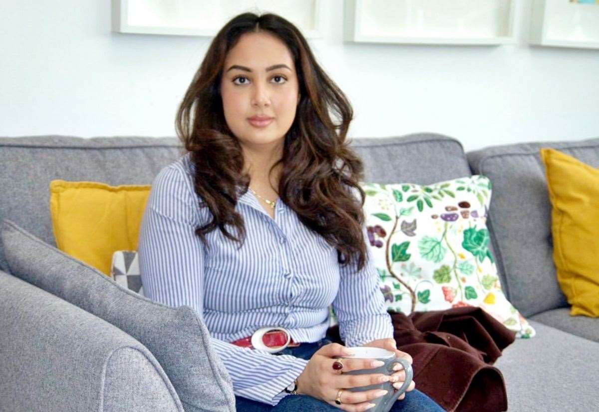 Student from Greenhithe raising awareness of endometriosis after years of symptoms dismissed by GPs