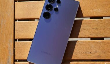 Samsung Sending Surprise 2nd April Update