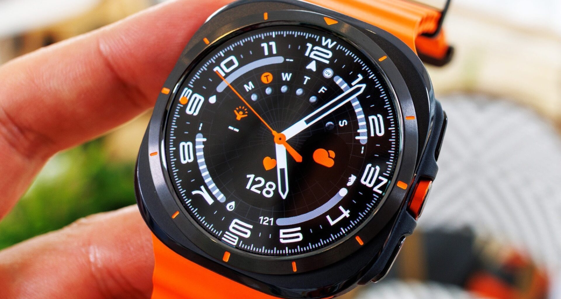 Samsung Galaxy Watch Ultra 2 might skip Snapdragon Wear Elite in some regions