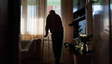 There’s New Evidence for How Loneliness Affects Memory in Old Age