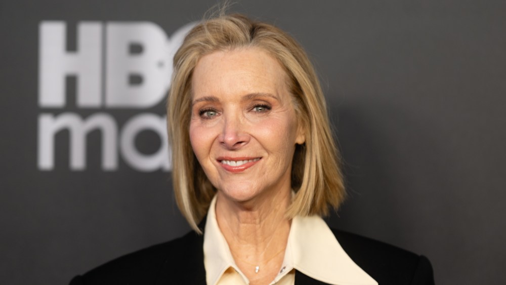 Lisa Kudrow Says the 'Friends' Writers Fantasized About Her Co-Stars