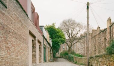 Pend Architects completes mews housing scheme in Edinburgh city centre