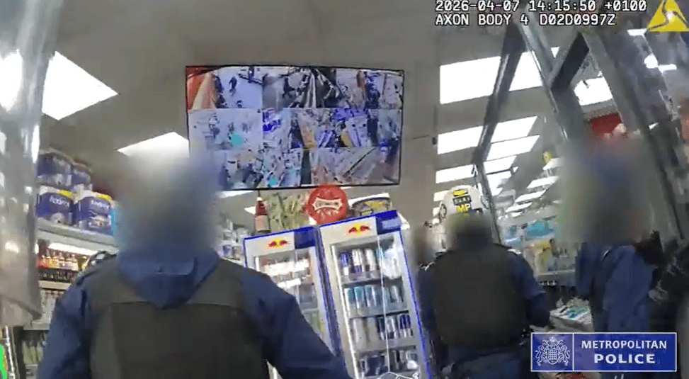 Hundreds of stolen phones recovered from north London shop in police raid - London Evening Standard