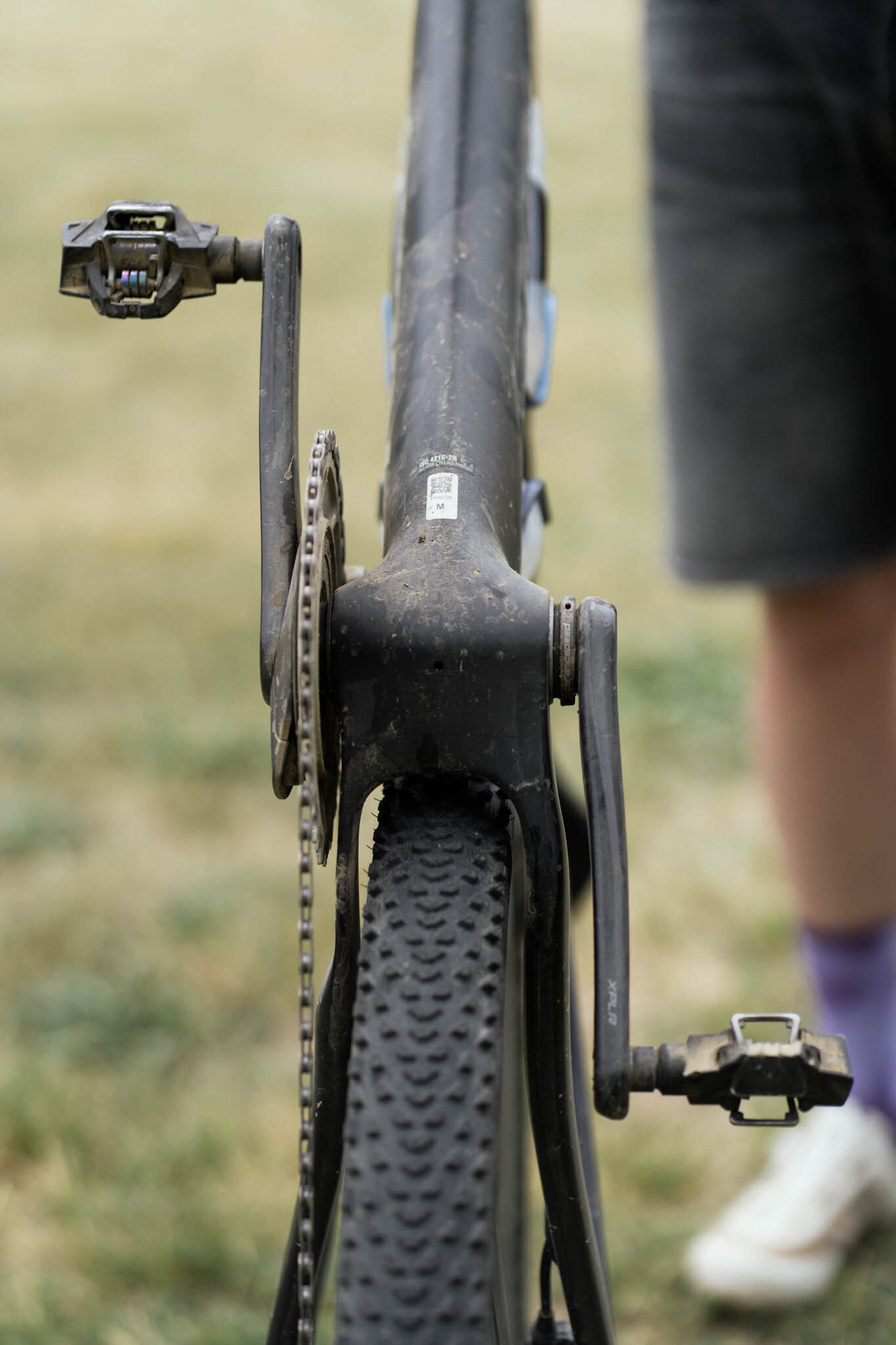 A matte black prototype aero Ridley gravel bike from the Traka 2026