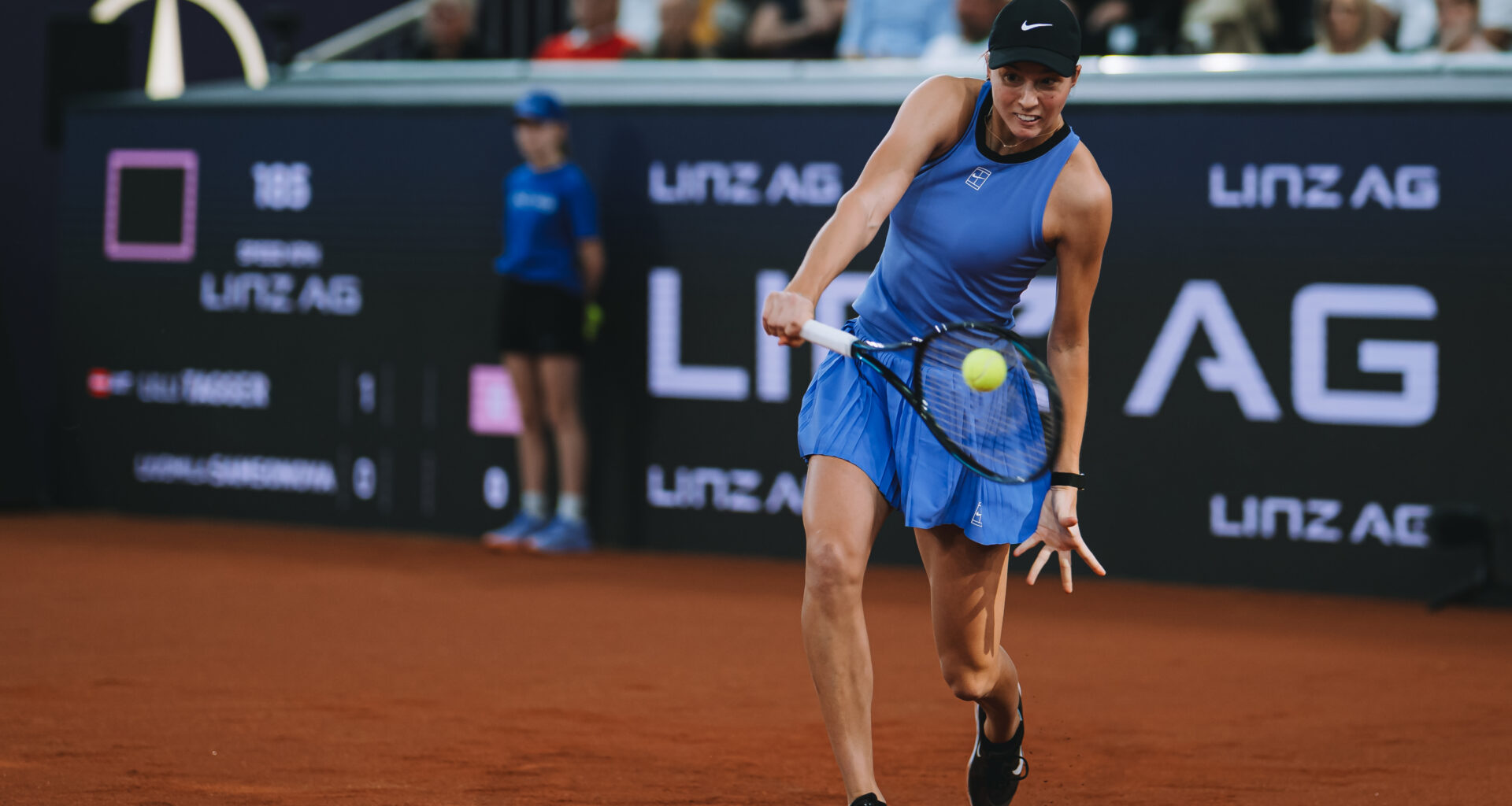 Local wild card Tagger edges Samsonova in thriller to reach Linz quarterfinals