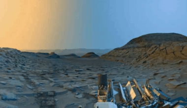 Nasa's Curiosity Rover Discovers Unprecedented Evidence Of Water And Life On Mars