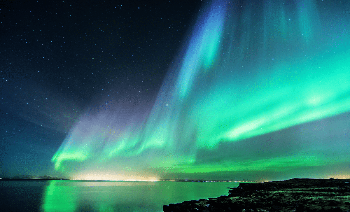 Northern Lights Could Light Up 24 U.s. States Tonight Here’s Where To Watch!