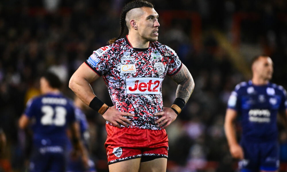 Adrian Lam eyes loan moves for Leigh Leopards duo including out of favour forward