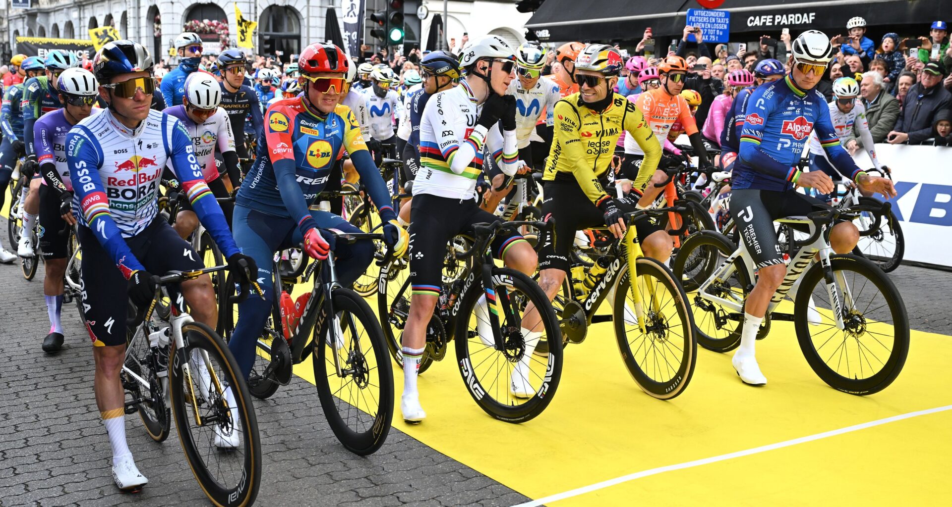 Tour of Flanders Men LIVE - An Easter extravaganza on the Belgian cobbles