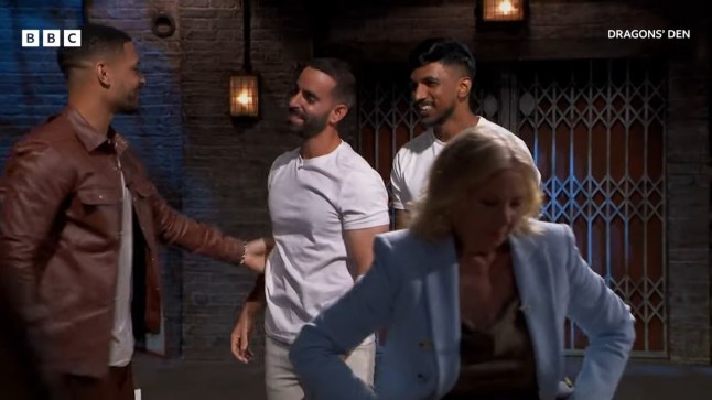 Peter Jones ?annoyed? by pet food business valuation | Dragons' Den - BBC BBC OMNI FOOD Two pet food entrepreneurs enter the Den, and the Dragons (Deborah Meaden, Steven Bartlett, Sara Davies, Peter Jones, Touker Suleyman) are shocked by the valuation of their business. Their pitch leads to some intense questioning!