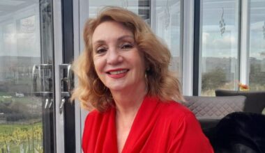 I'm a psychologist - how to spot signs of anxious perfectionism in girls