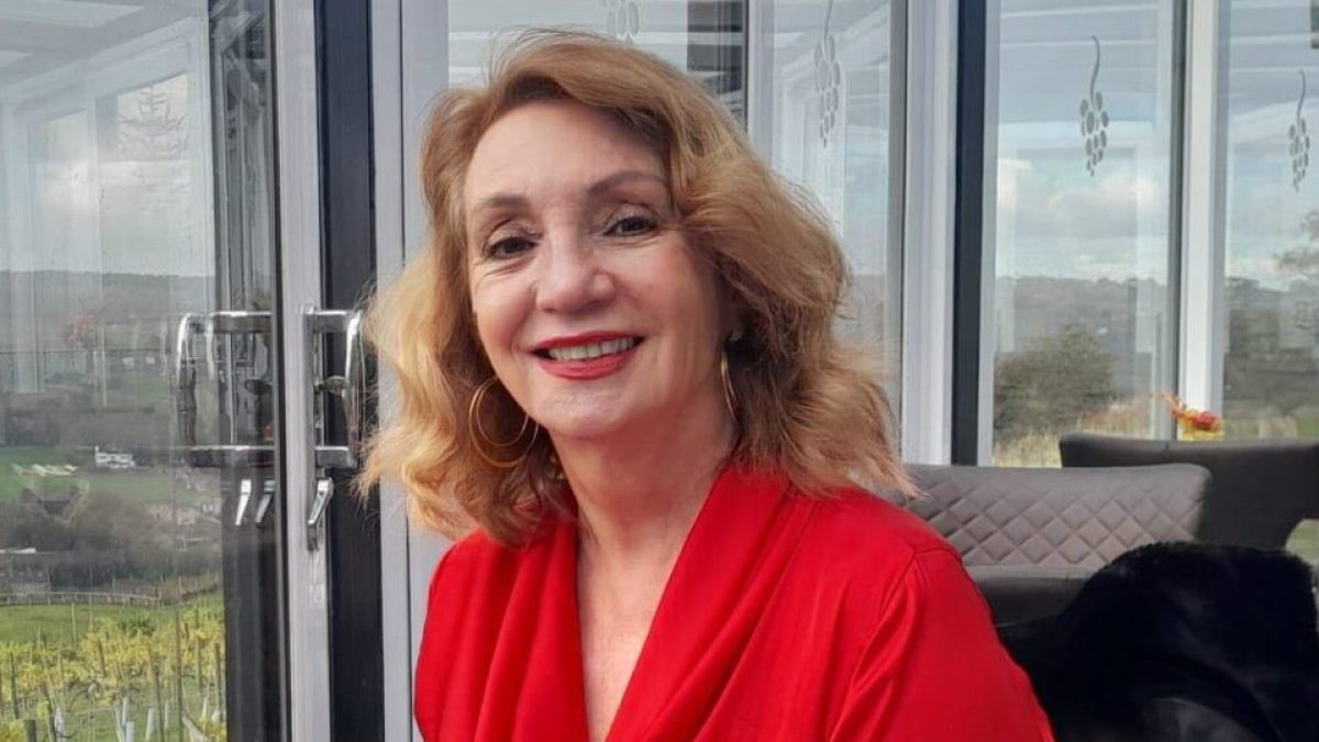 I'm a psychologist - how to spot signs of anxious perfectionism in girls