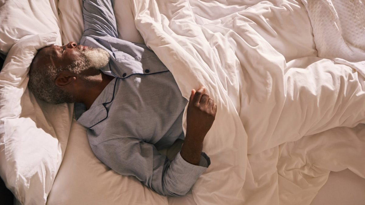 Six bedtime habits to lower your heart attack risk, according to a cardiologist