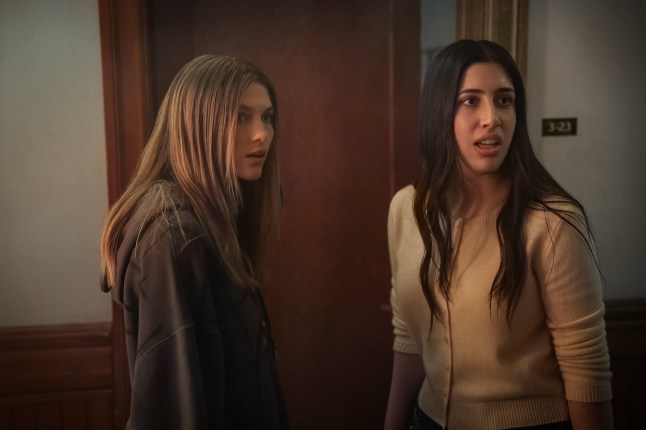 ROOMMATES. (L to R) Chloe East as Celeste and Sadie Sandler as Devon in Roommates. Cr. Scott Yamano/Netflix ?? 2026.