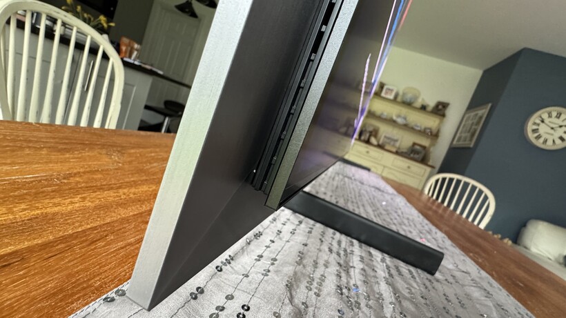 Samsung QE77S99H side view