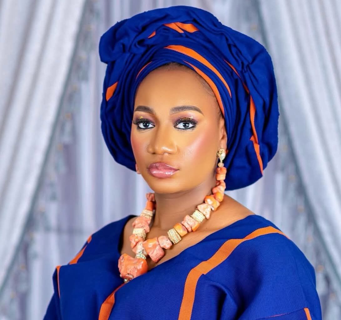 Sisi Alagbo