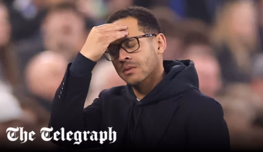Chelsea in talks over Liam Rosenior future and change of strategy