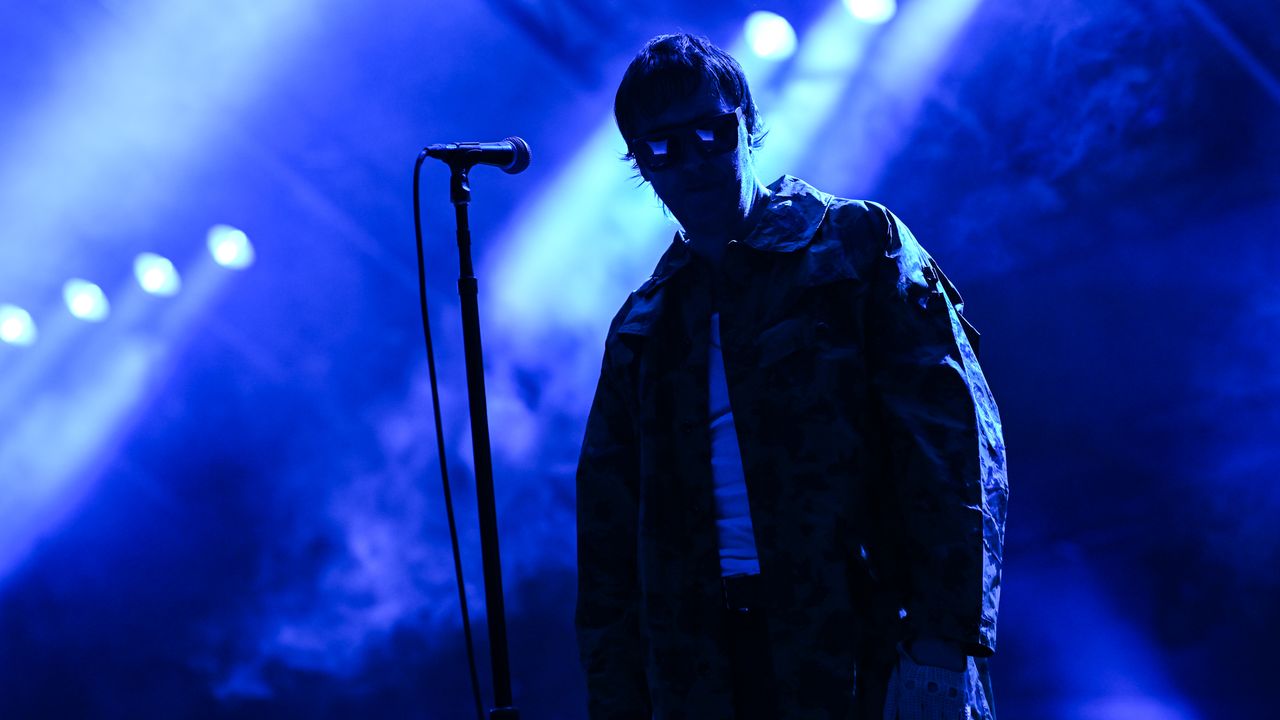 Listen to the Strokes’ Auto-Tuned New Song “Going Shopping”