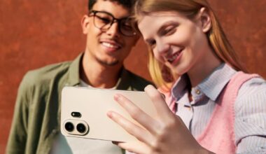 This new smartphone lasts a week on a single charge!
