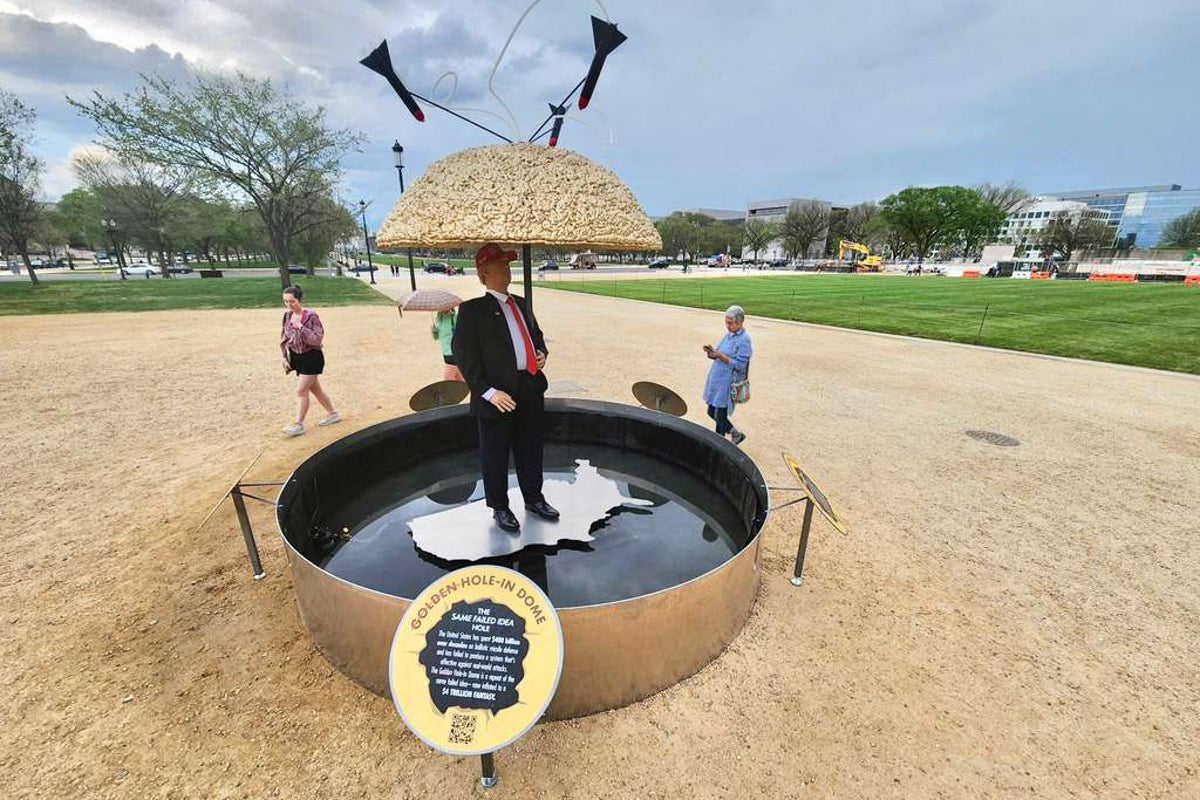 New sculpture of Trump with his ‘Golden Dome’ is up at National Mall and was created by Ben & Jerry’s co-founder