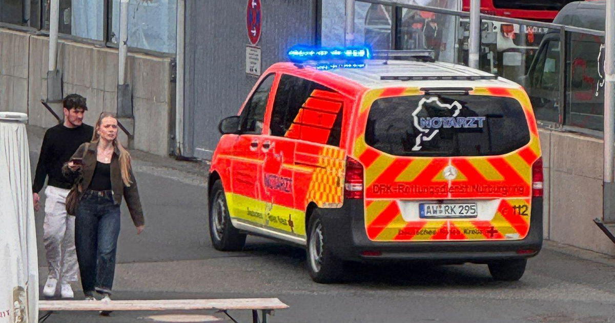 Ambulance on track as red flag stops race at Nurburgring