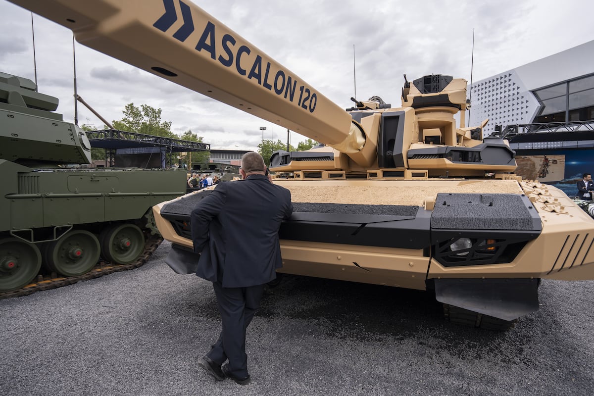 France mulls fallback tank for delayed MGCS program in defense update