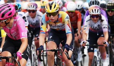 A shot of the peloton during women's Brabantse Pijl 2026, focusing in on Mischa Bredewold (SD Worx-Protime) in the centre