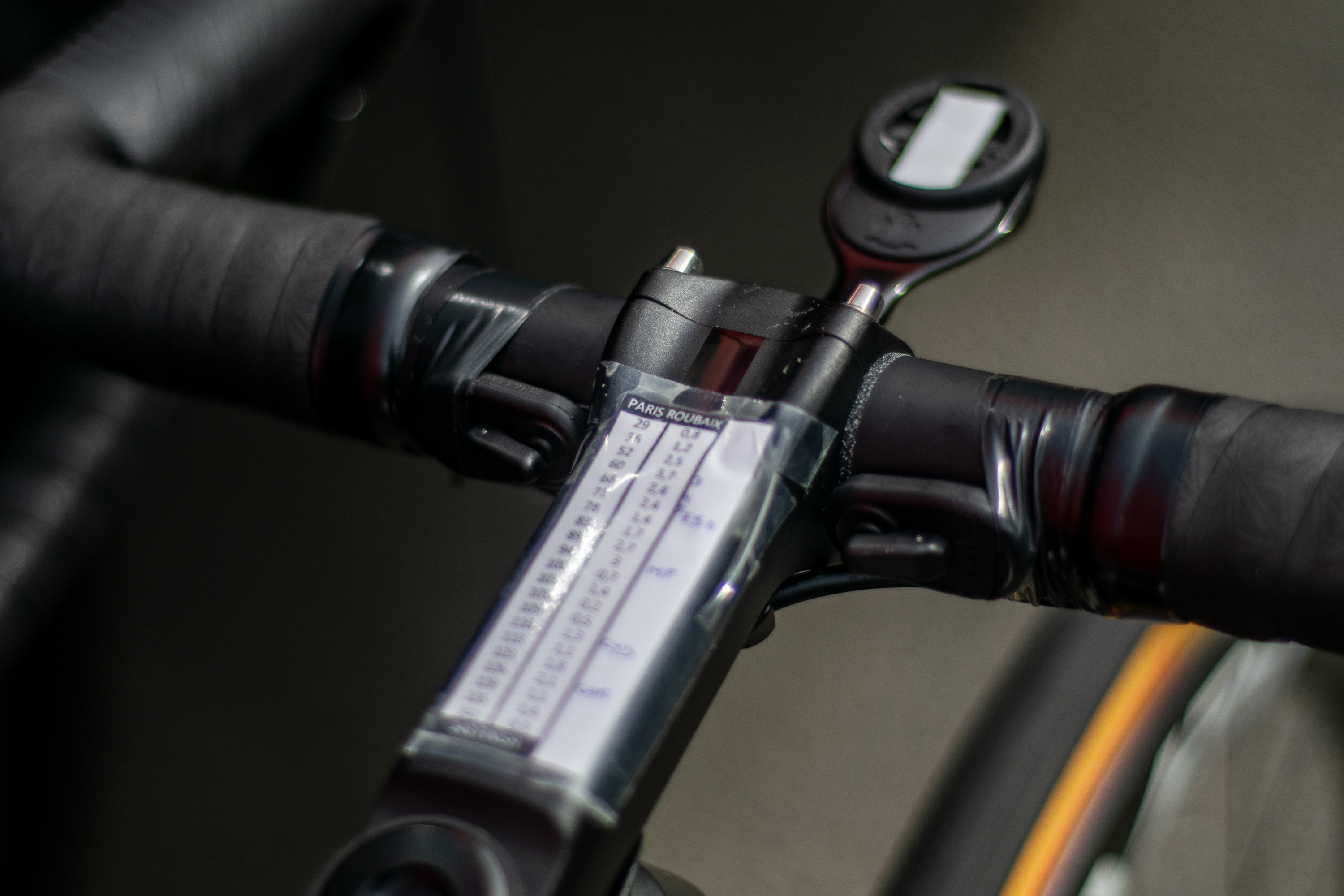 Bikes and tech from the start of Paris-Roubaix Femmes 2026