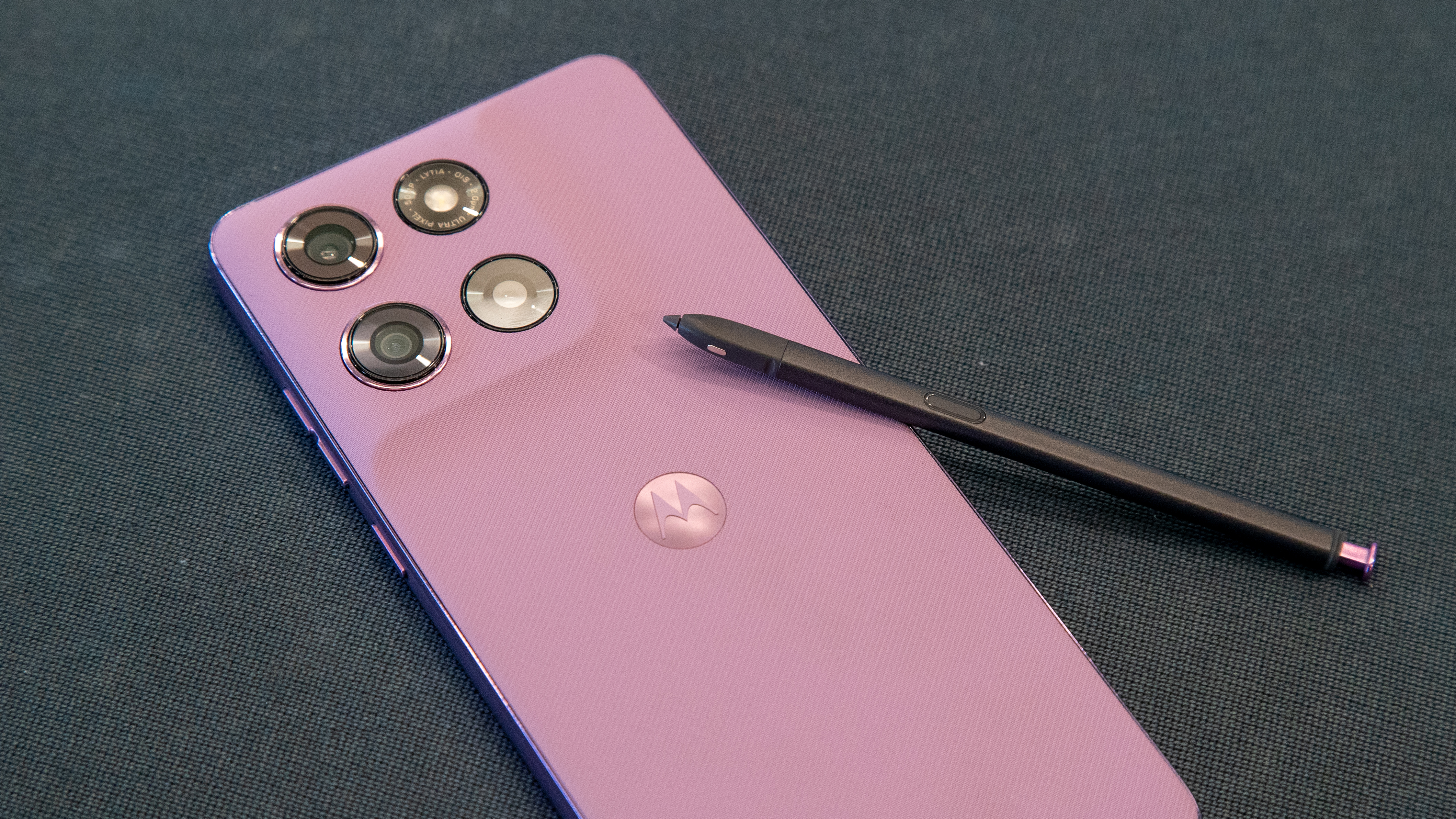 Moto G Stylus 2026 and the pen