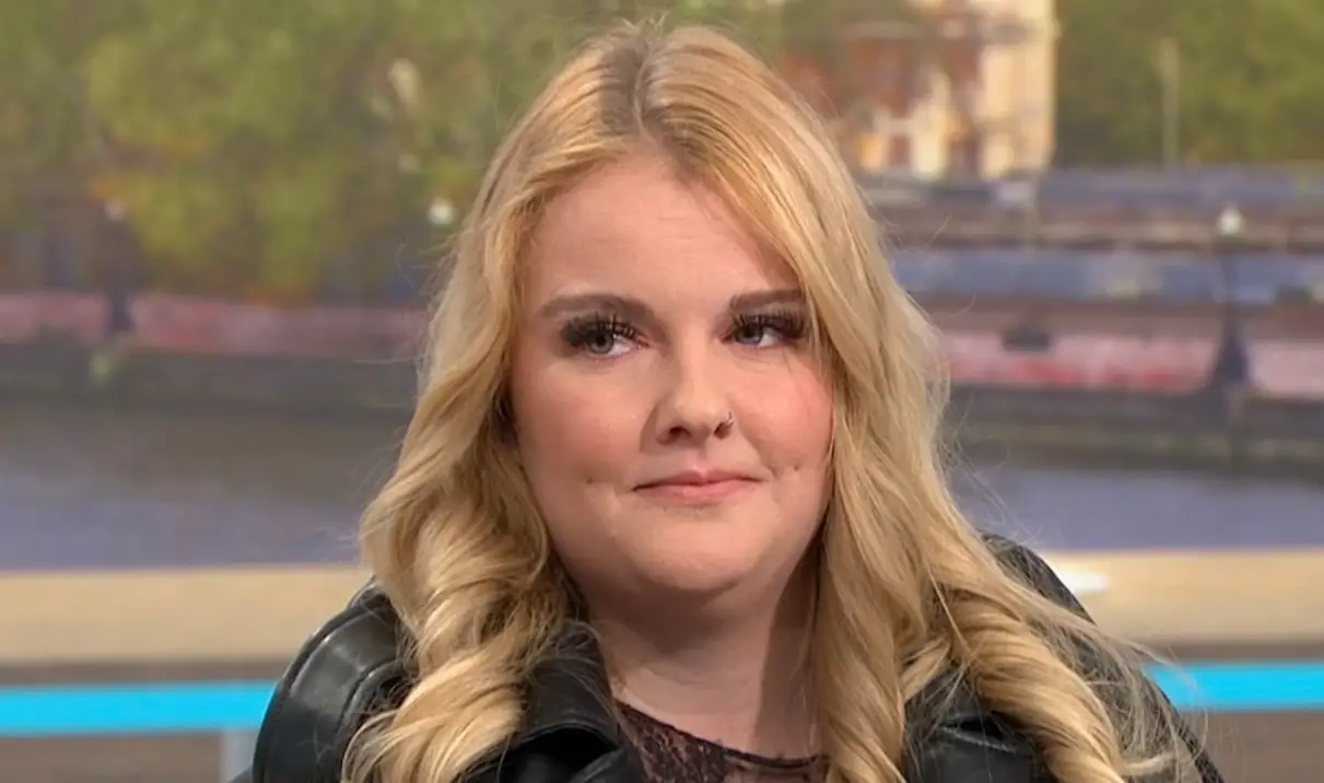 Claire could soon be receiving £50,000 from the boss of a rival online betting firm (ITV)