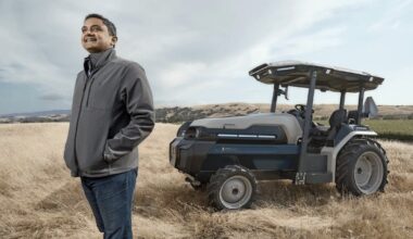 AI-Powered Tractor Startup Burns Through a Quarter Billion Dollars, Fires All Employees in Epic Implosion