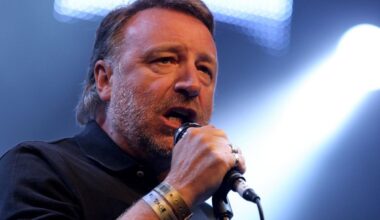 Peter Hook Reacts to Joy Division's Hall of Fame Induction