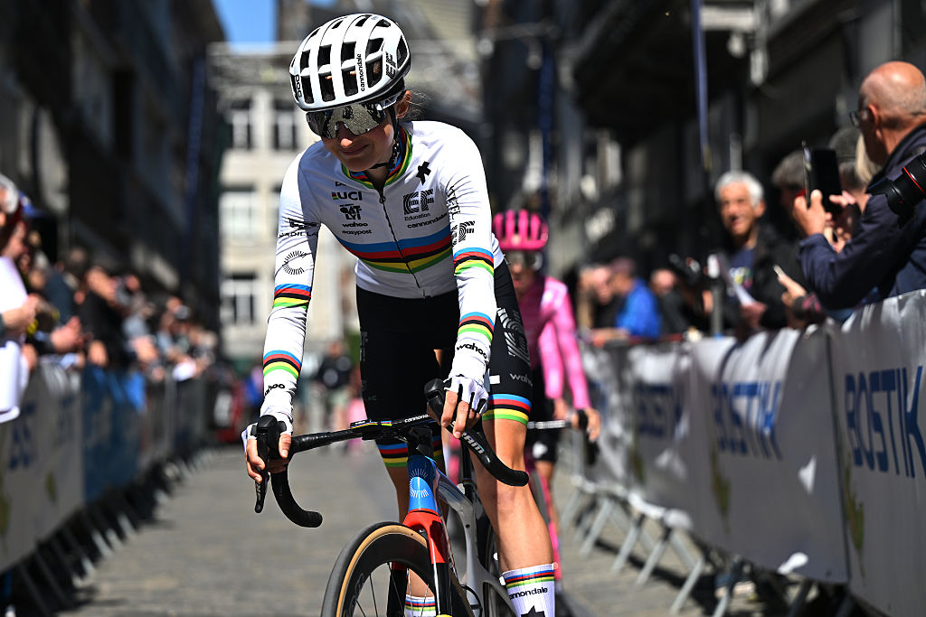 Vallieres before the start of fleche wallonne femmes