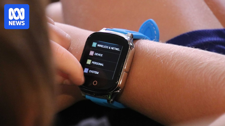 Devices ban in Victorian classrooms expanded to include smartwatches and headphones from next year