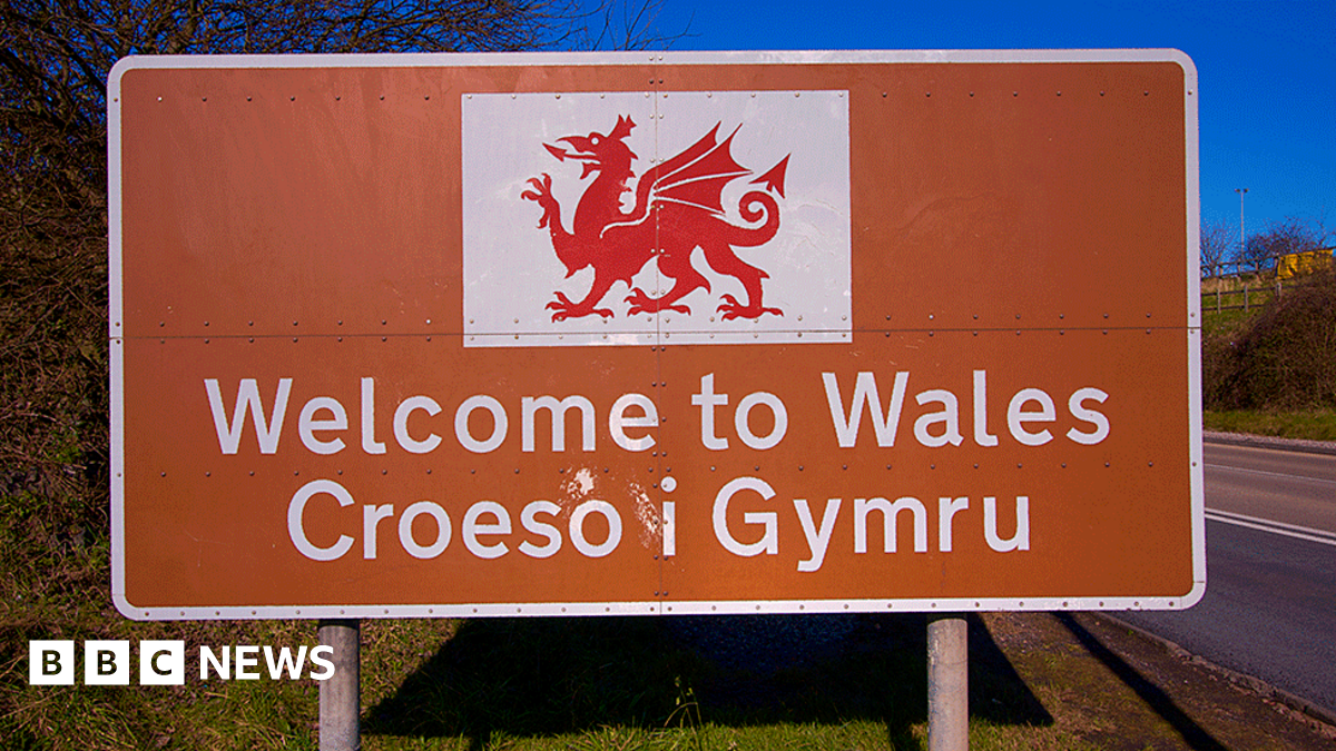 Welcome to Wales sign