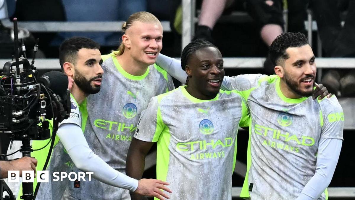 Premier League: Man City vs Burnleu and Bournemouth vs Leeds, plus Liam Rosenior sacking reaction