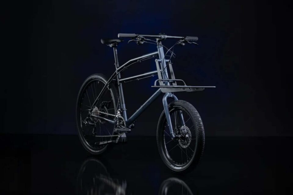 Bombtrack Munroe Cargo